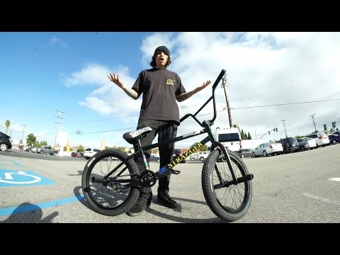 BUILDING MY BRAND NEW SIGNATURE BMX BIKE!