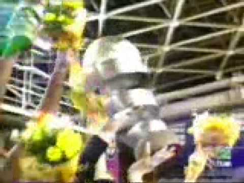 Perfumerías Avenida campeón de copa 2006