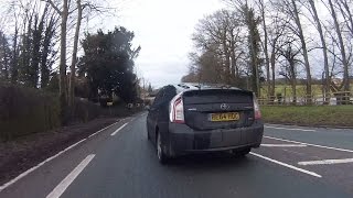 preview picture of video 'RE64HDC - Tailgating & Dangerous Overtake'