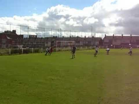 Bloxwich United AFC vs Boldmere St Michaels.