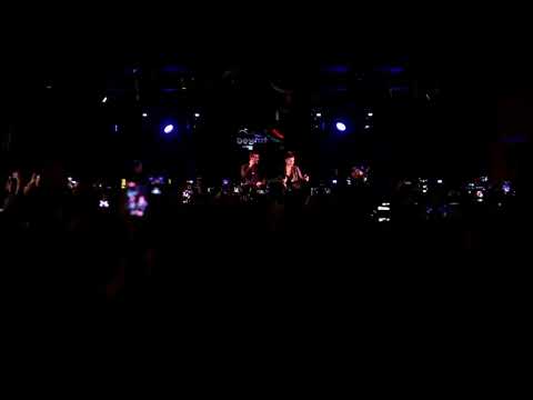 Cem Adrian - Bu Su Hiç Durmaz ft. Ceylan Ertem (Live)