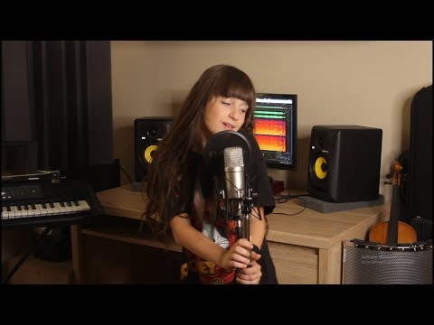 Britney Spears - Oops!...I Did It Again; Cover by Maia Malancus-Vintage version