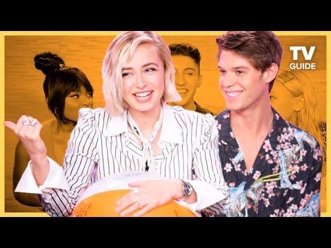 download lagu mp3 mp4 Sophie Simnett, download mp3 Sophie Simnett free downloadn, video klip Sophie Simnett