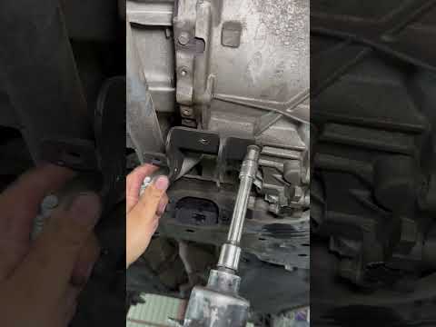 Removing Transmission Mount Bracket Made Easy! #automobile #engineblock #mechanic