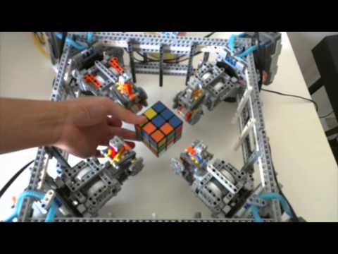 Lego Robot Rubik's Cube Solver