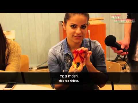 Easy Hungarian 3 - Christmas handycraft