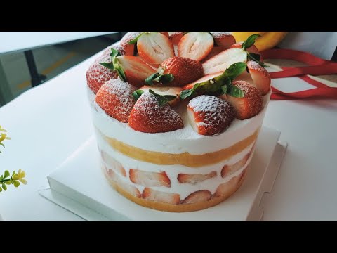 성심당 딸기시루 부럽지 않은 밥솥으로 만드는 딸기케이크!🍓 아이싱없이 누구나 쉽게 만드는 딸기가 다한 딸기 케이크 🎂