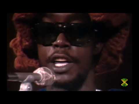 Peter Tosh & Bob Marley and The Wailers - Can't Blame The Youth Live At Capitol Studios, (1973)