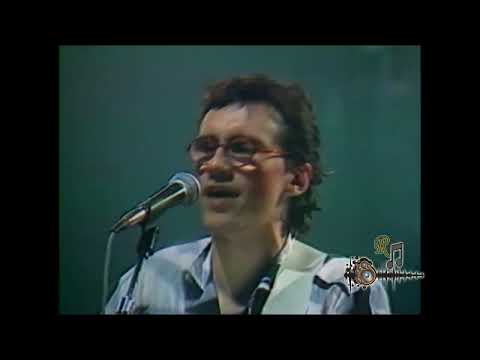 Enanitos Verdes - Te Vi En Un tren (Video Oficial 1987 HQ)[HD]