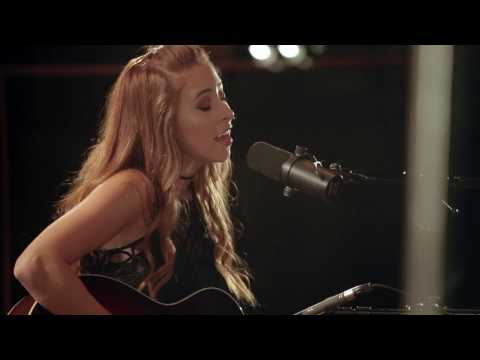 Kalie Shorr, "He's Just Not That Into You" - Acoustic Nashville Sessions