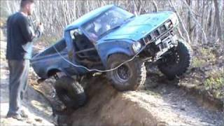 preview picture of video 'April 30 very washed out toyota PU jeep cherokee'