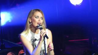 Kylie Minogue - Anti-Tour, Cherry Bomb