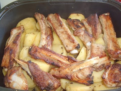 Жаркое из свиных ребер с картошкой - Рецепт