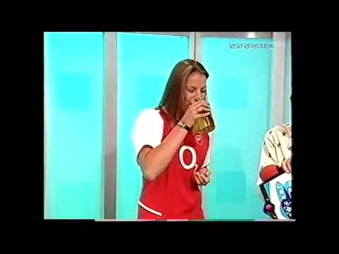 Soccer AM - Gooner Soccerette, bit of lockers: 16 August 2003