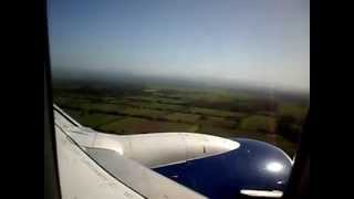 preview picture of video 'Delta Air Lines landing in El Salvador International Airport'