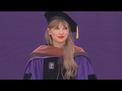 Taylor Swift - New York University (Full Appeareance) [Introduction + Speech]