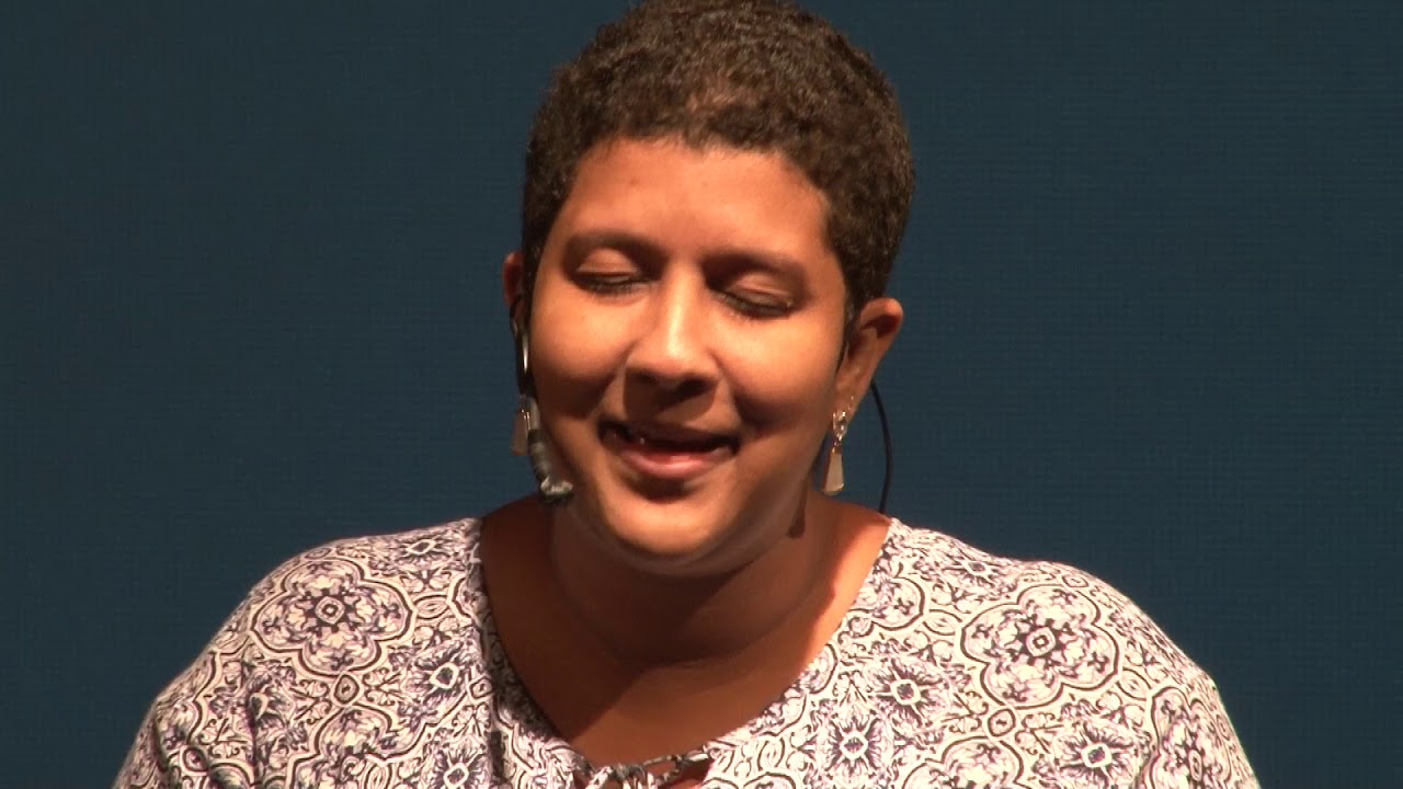 A pratica do feminismo e sororidade | Laina Crisostomo | TEDxBomRetiro