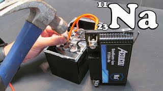 Download the video "Everything you should know about Sodium Ion battery: Acoucou YTX9A 12V Sodium Ion motorcycle battery"
