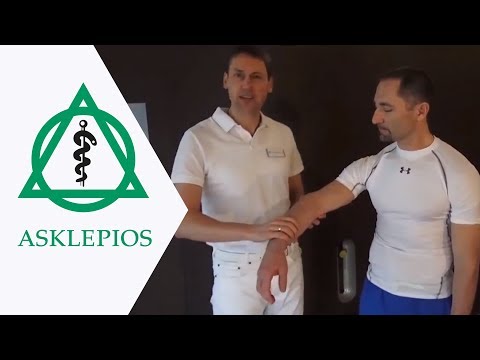 Im Kniegelenk als Set gedreht Chi nehmen in armіyu der Osteochondrose