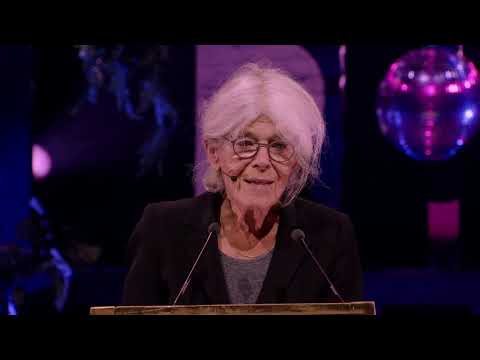 Anna Enquist op de 41ste Nacht van de Poëzie