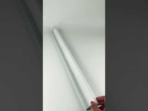 Розетка стельова біла