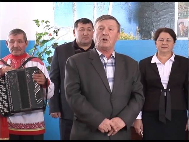В “русский”  и “американку” – делая зарядку