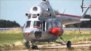 preview picture of video 'Russian Mil Mi-2 Helicopter landing in Giebelstadt Germany Panasonic HC-V100 Camera'