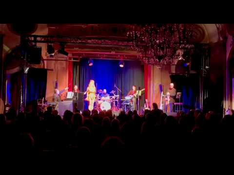 "GLORIA GRAY 6.0" - Premiere im Deutschen Theater in München - DAS (DOPPELTE) JUBILÄUM, 21.02.26