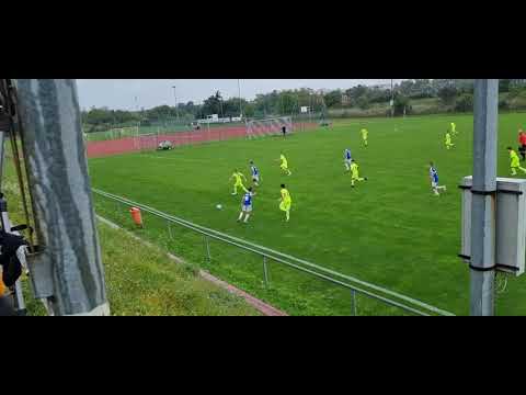 U13 Meisterschaftsspiel: SV Schwechat - 1.Simmeringer SC / 2.Spielhälfte