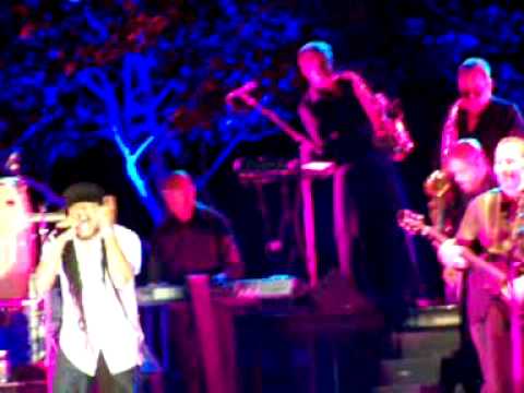 UB40 Groovin' with Special Guest Maxi Priest