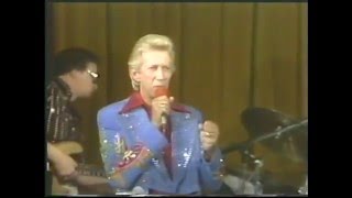 Porter Wagoner- &quot;Funky Grass Band&quot; (Live on &quot;The Porter Wagoner Show&quot; 1978)