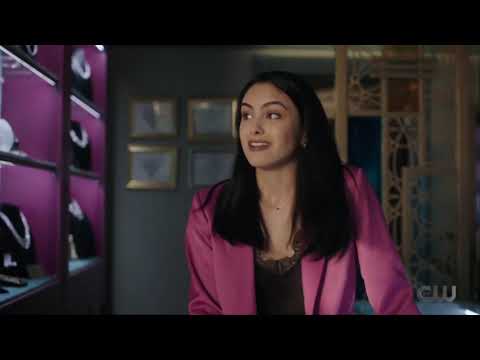 Veronica talking to Reggie - Riverdale 5x13