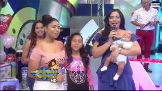 Las Madres Extremas con sus hijos celebrando el día de las Madres