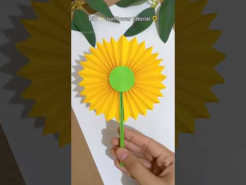 How to make a paper sunflower 🌻 DIY sunflower ✨☀️🌻 #shorts #papercraft #diy #diyflower