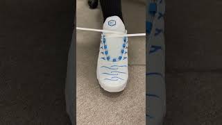 Download lagu Aprende a AMARRAR tus Nike TN - cómo poner los cordones a las Nike TN! mp3