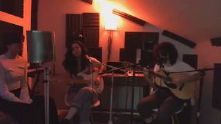 MUNA - Crying On The Bathroom Floor (live acoustic)