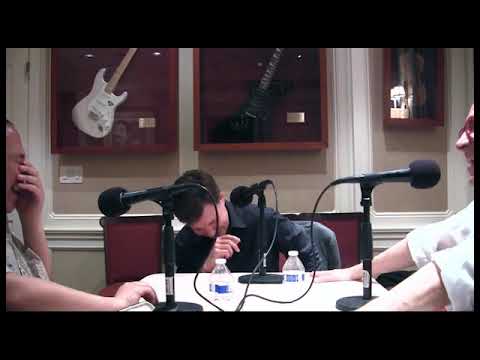 Gilbert Gottfried tells the "Old Jew Joke" as Bob Costas crawls under the table (NSFW)