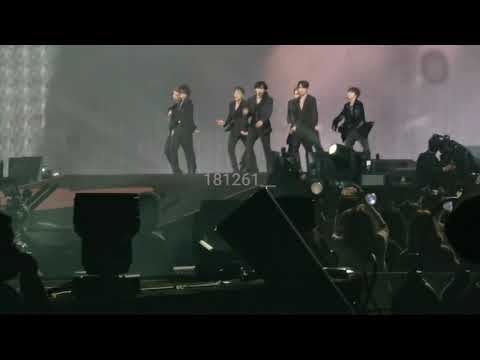 211201 BTS ( 방탄소년단) — Blood Sweat & Tears + Fake Love live at SoFi Stadium (front row view)