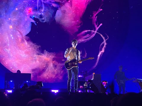 download lagu mp3 mp4 Shawn Mendes Tour France, download lagu Shawn Mendes Tour France gratis, unduh video klip Shawn Mendes Tour France