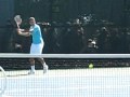 Federer practices, crowd gathers 2006