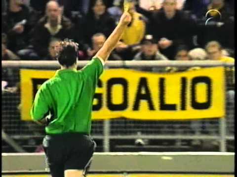 2001-10-09 NAC Breda - Roda JC 2-1