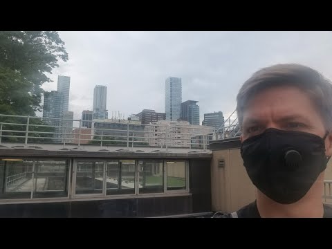 Toronto Live - Around Downtown With a New Data Sim (Aug 16)