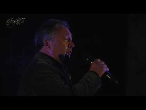 Augusto Oliveira                    " Sou Como Um Rio "