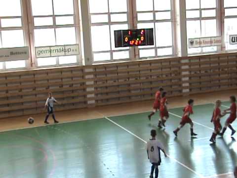 JUBAL Cup 22.1.2011 U11: FK CFT Čaňa - Salgótarján Nógrádi sasok 5:4