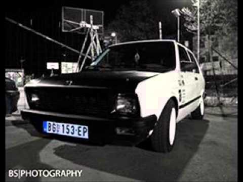 Mlađi Referent - FANatik - Tekst