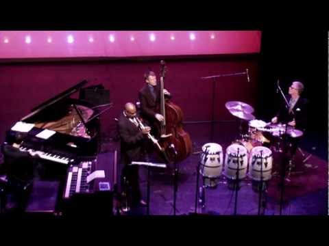 Matt Wilson's Arts & Crafts - "The Cruise Blues"  ~Bassist Jazz!!!~