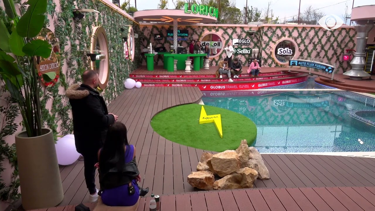 “Nuk zgjohem t’i shoh fytyrën”/ Gjesti flet me Kelly-n për Rizartën: Nuk e mendoj që e kam në krevat