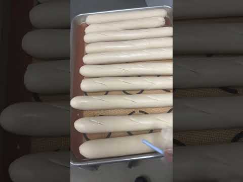 How to make herbs&garlic bread at subway, Step-1