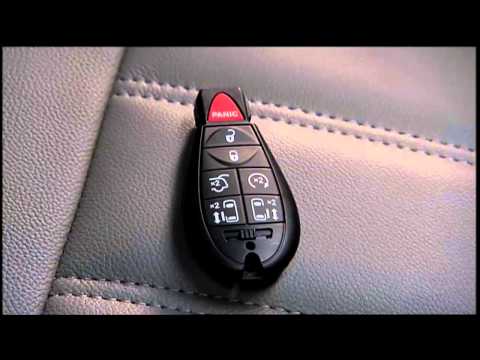 2015 Chrysler Town & Country | Vehicle Information Center