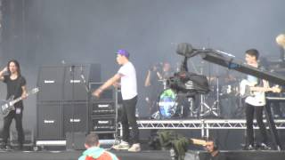 Hadouken - That Boy That Girl (HD) - Reading Festival 2013 - 25.08.13